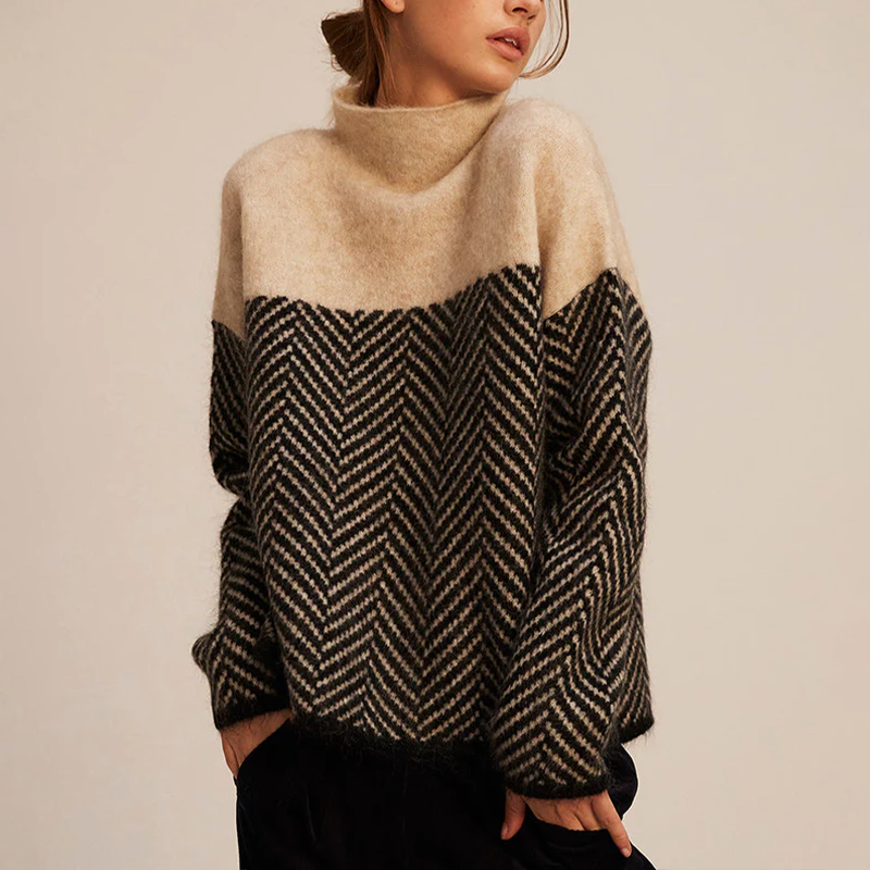 Astrid | Sweater Dame Rullekrave Chevron Strik Oversize