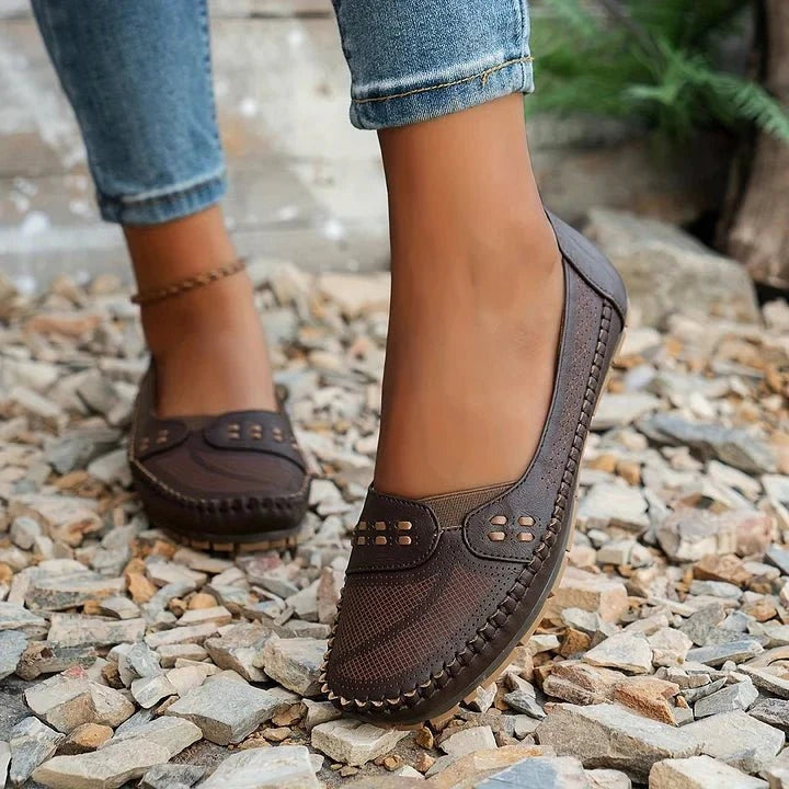 Josefine | Derby Sko Dame Perforeret Slip-On Flade