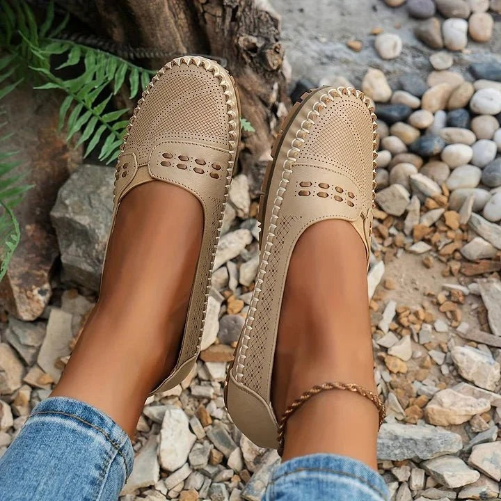 Josefine | Derby Sko Dame Perforeret Slip-On Flade