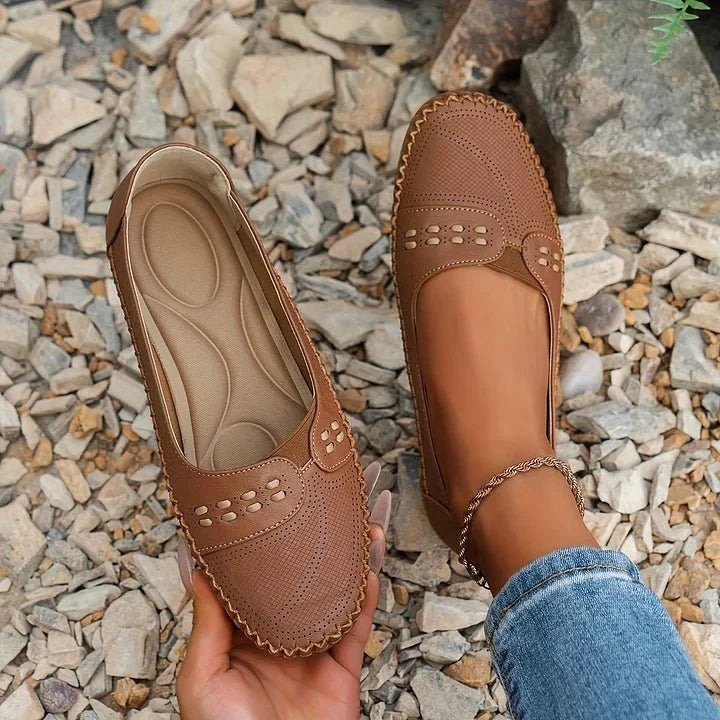 Josefine | Derby Sko Dame Perforeret Slip-On Flade