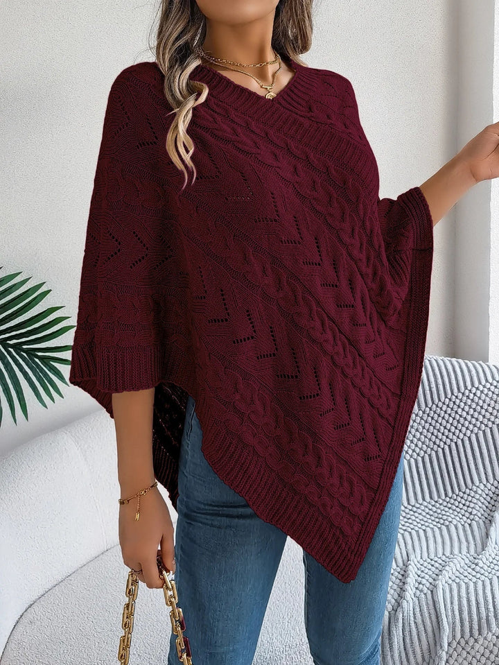 Josefine | Strikket Poncho Dame Kabelstrik Asymmetrisk