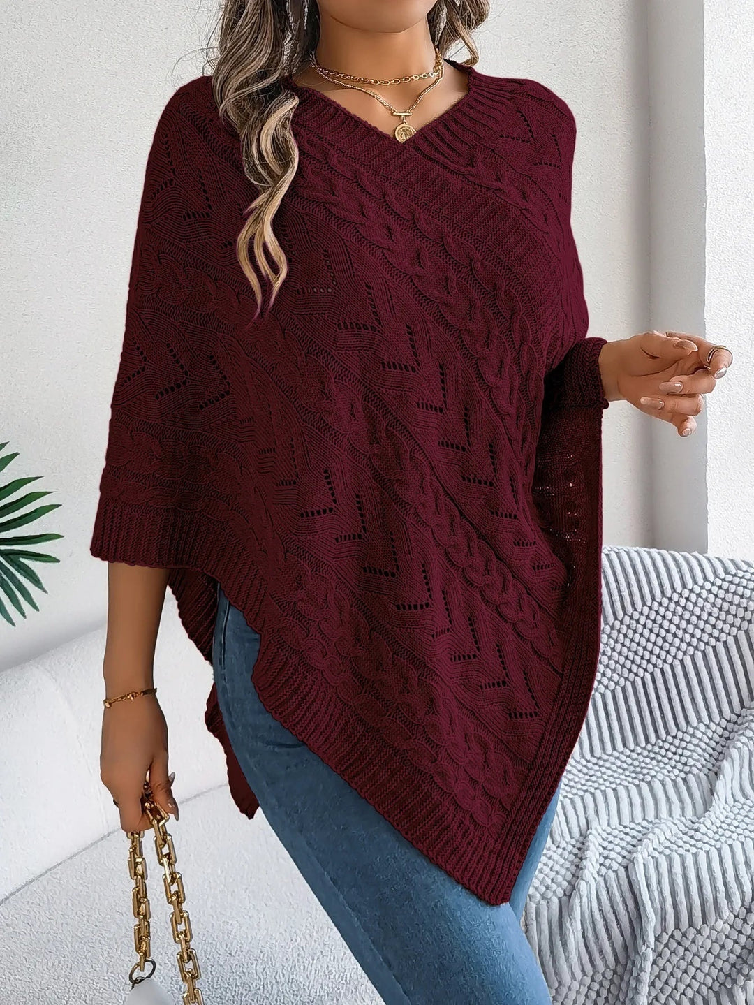 Josefine | Strikket Poncho Dame Kabelstrik Asymmetrisk