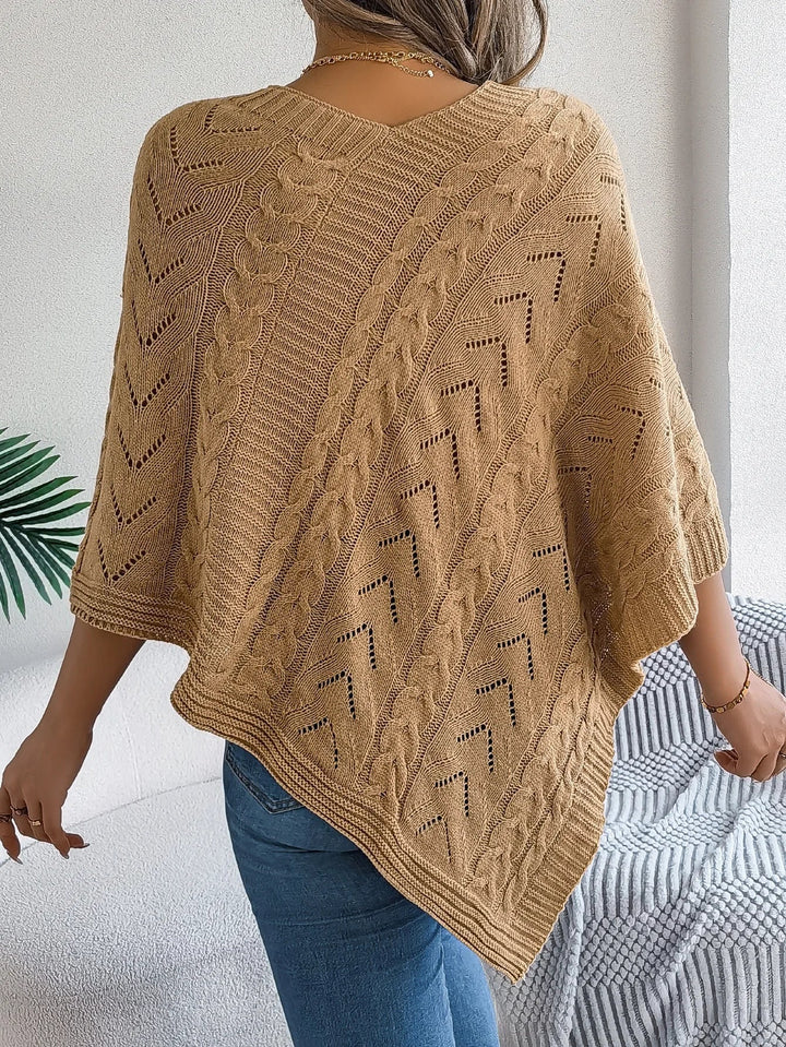 Josefine | Strikket Poncho Dame Kabelstrik Asymmetrisk