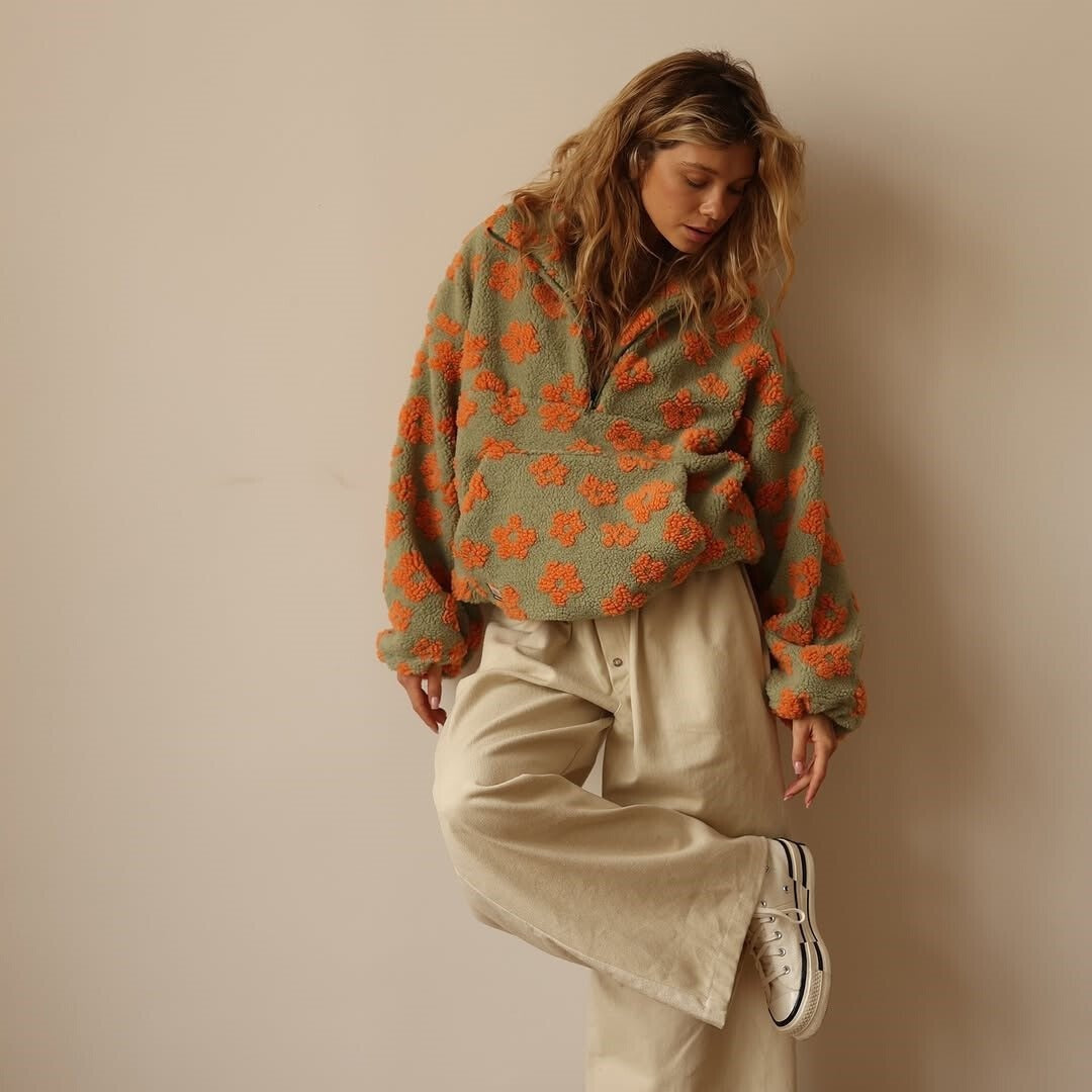 Kirsten | Fleece Jakke Dame Blomstret Oversized Halvlynlås