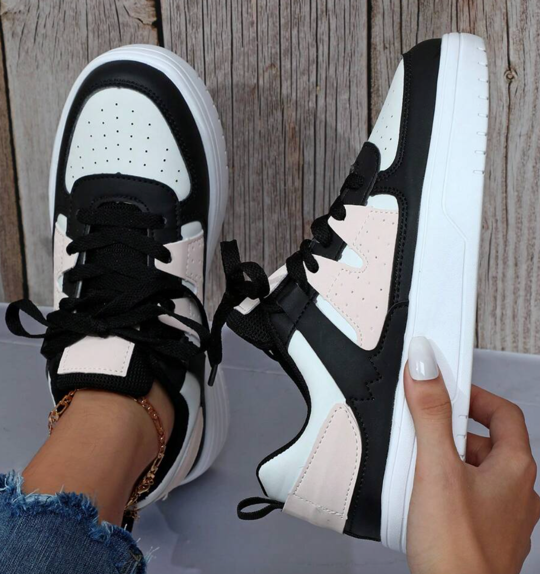 Laura | Sneakers Dame Plateau Snørebånd